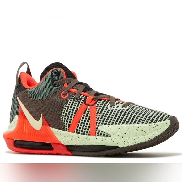 Nike Other - Nike Men LeBron Witness 7 Black/Bright Crimson Alligator Basketball Shoes Size12